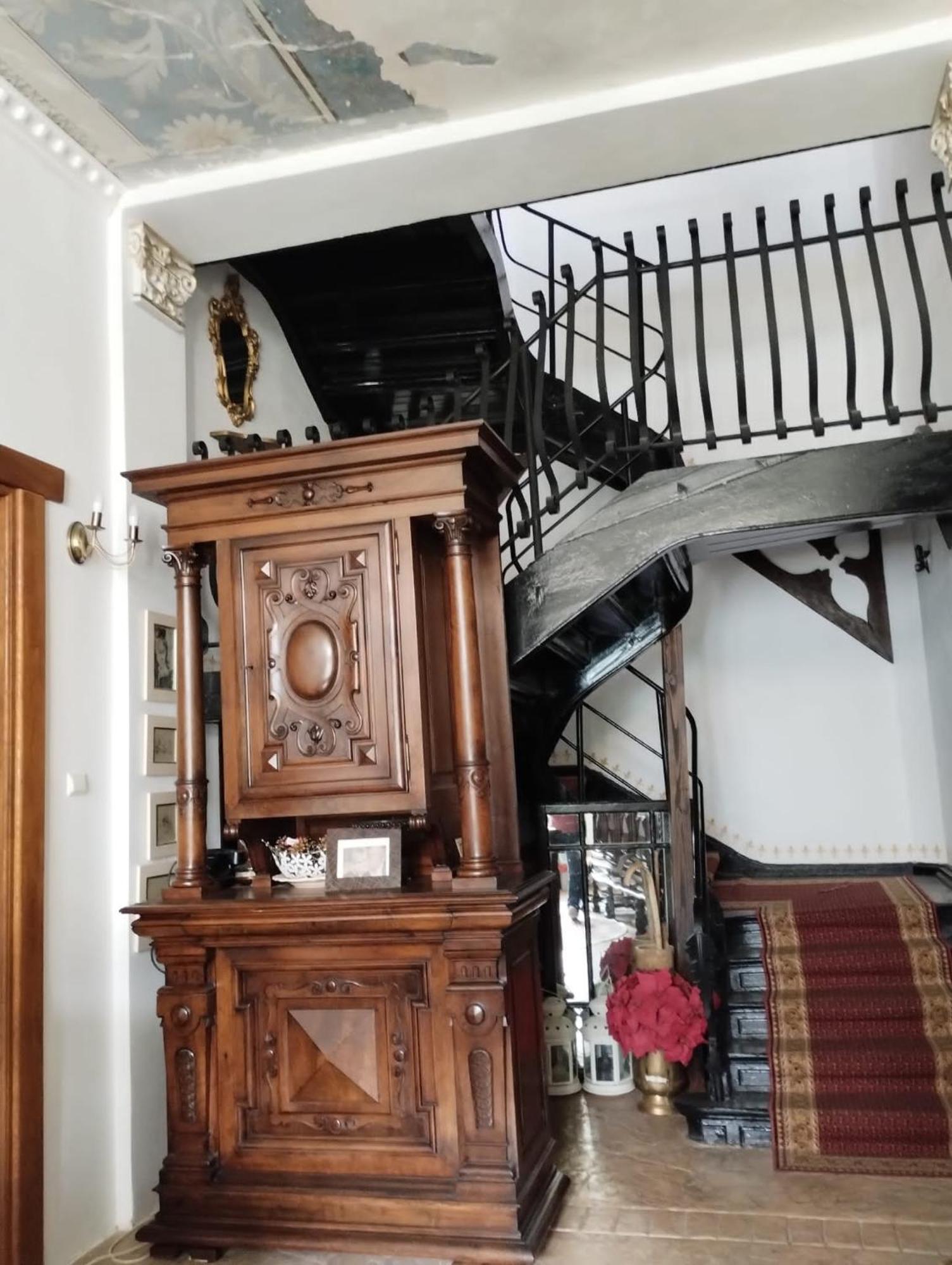Il Piccolo Castello Buşteni Exteriör bild